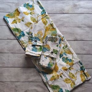 Threshold Floral Yellow, Blue and Green Table Runner with Napkin Set